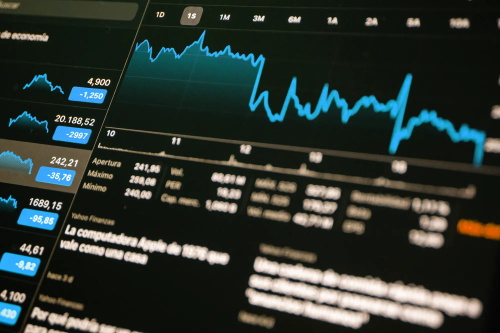Calculating the True ROI of AI Implementation (Including Hidden Labor and Training Costs)