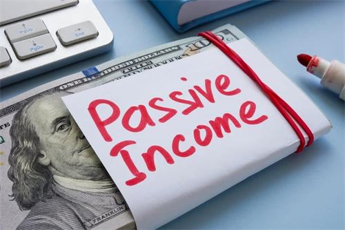 Stack of US dollar bills labeled Passive Income